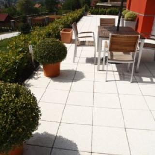 Best - tryskaný povrch - 400X400__08_mg_3788_platen_tabaro - Best - tryskaný povrch - 400X400__08_mg_3788_platen_tabaro -