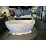 Volně stojící vana SAT Meda 167x82,3 cm litý mramor levá i pravá bílá SATME1670. obr. 7&nbsp;