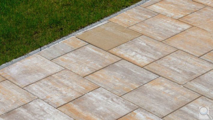 Venkovní betonová dlažba CSB FORMELA II. Povrch HLADKÝ - barva NATURCOLOR TESTA