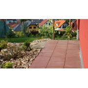 Venkovní betonová dlažba CSB FORMELA I. Povrch hladký - barva červená&nbsp;