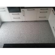 Kamenný koberec TOPSTONE Bianco Carrara. &nbsp;