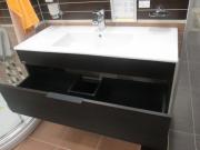 Koupelnová skříňka s umyvadlem Jika Plan 100x44,1x62,2 cm dub tmavý H4536521763021 (obr. 9)