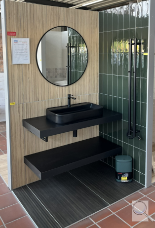 Compila/Plywood