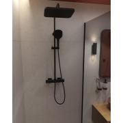 Sprchový systém SAT na stěnu s termostatickou baterií černá matná SATSSTZC. (11)