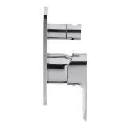 Vanová podomítková baterie včetně podomítkového tělesa s přepínačem Esla Ideal Standard A6947AA. obr. 2&nbsp;