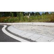 OBRUBNÍK KO KE KRUHOVÝM OBJEZDŮM CSB. povrch vibrolitý standard - barva šedá 2&nbsp;