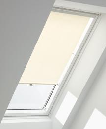 Zastiňovací roleta s háčky