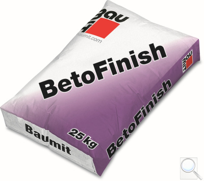 Opravná stěrka BetoFinish Baumit. 
