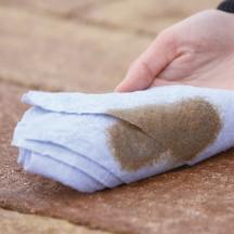 Ochrana dlažby povrchovou úpravou CLEAN PROTECT PLUS - cpp_suchy_hadr - Snadné setření dlažby suchým hadrem