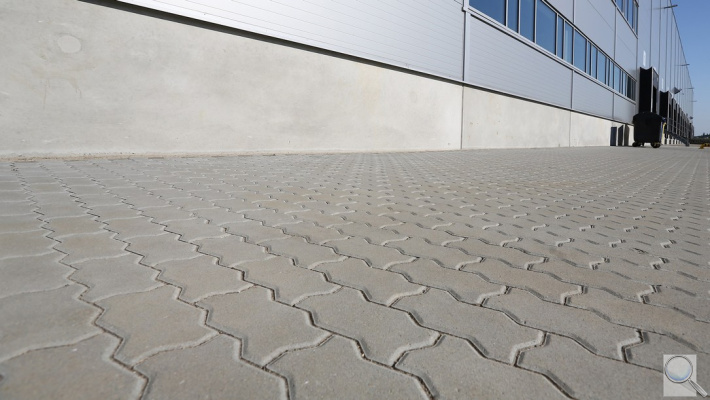 Zámková dlažba CSB VARIO. Povrch hladký - barva šedá