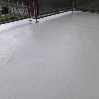 GUMOTĚS - obr. 2 - pružné utěsnění spáry, přechodu mezi zdí a podlahou GUMOTĚS - obr. 2 - pružné utěsnění spáry, přechodu mezi zdí a podlahou