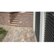 Venkovní betonová dlažba CSB VALENCIA. POVRCH HLADKÝ - BARVA NATURCOLOR CORAL&nbsp;(1)