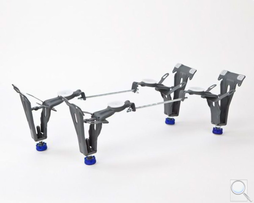 Vanové nožičky 22,5x22,5x18 cm 581670000000. 