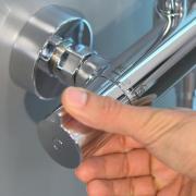 Sprchový systém Hansgrohe Crometta E na stěnu s termostatickou baterií chrom 27281000 (obr. 4)